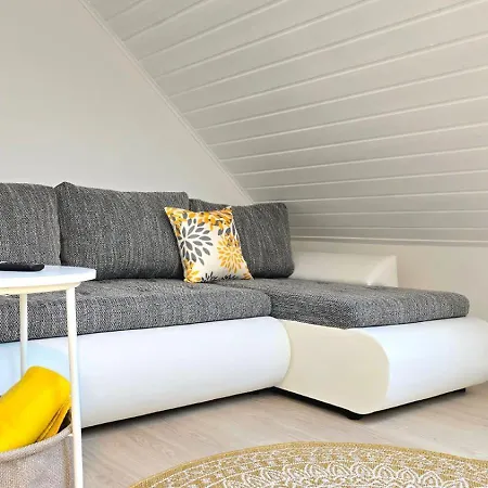 Happy Homes Yellow - Dein Stylisches Design-apartment - Wlan - Netflix - Ps5 - P شقة
