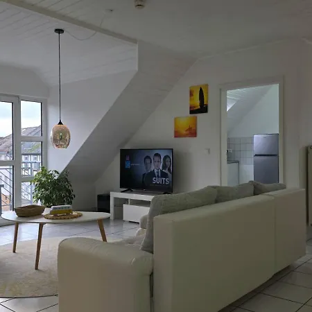 アパート Happy Homes Yellow - Dein Stylisches Design-apartment - Wlan - Netflix - Ps5 - P *