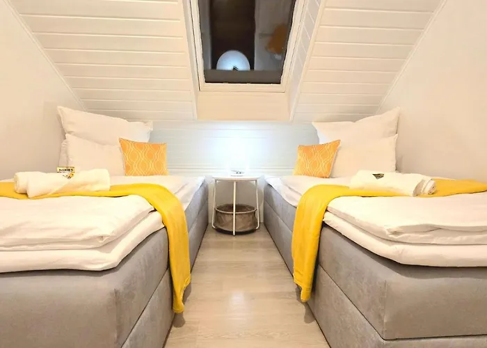 Happy Homes Yellow - Dein Stylisches Design-apartment - Wlan - Netflix - Parkplatz アパート *